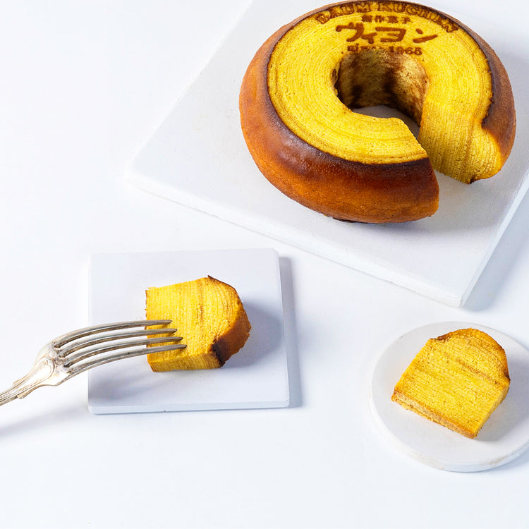 特選バウムクーヘン 中